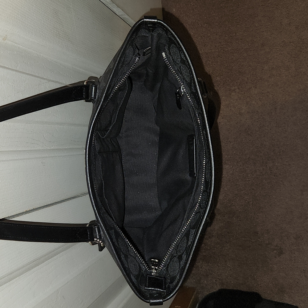 Black Coach Tote Bag - Picture 3 of 6